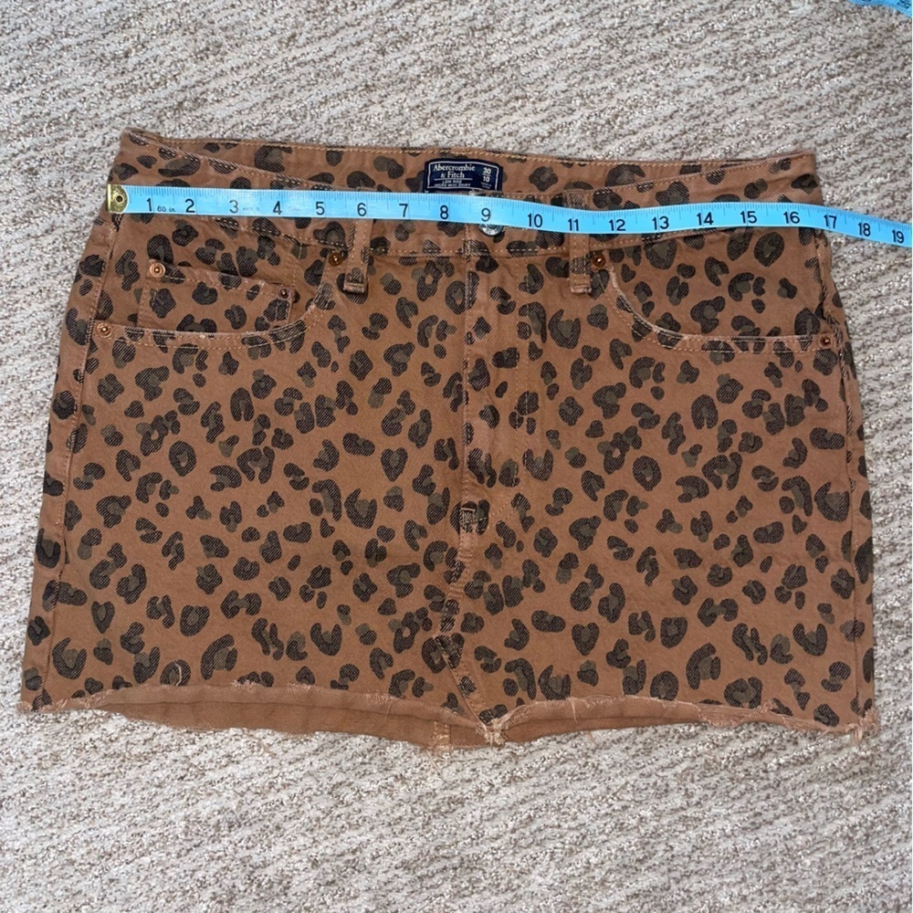 Abercrombie & Fitch Brown Leopard Print Denim Mini Skirt - Picture 6 of 10